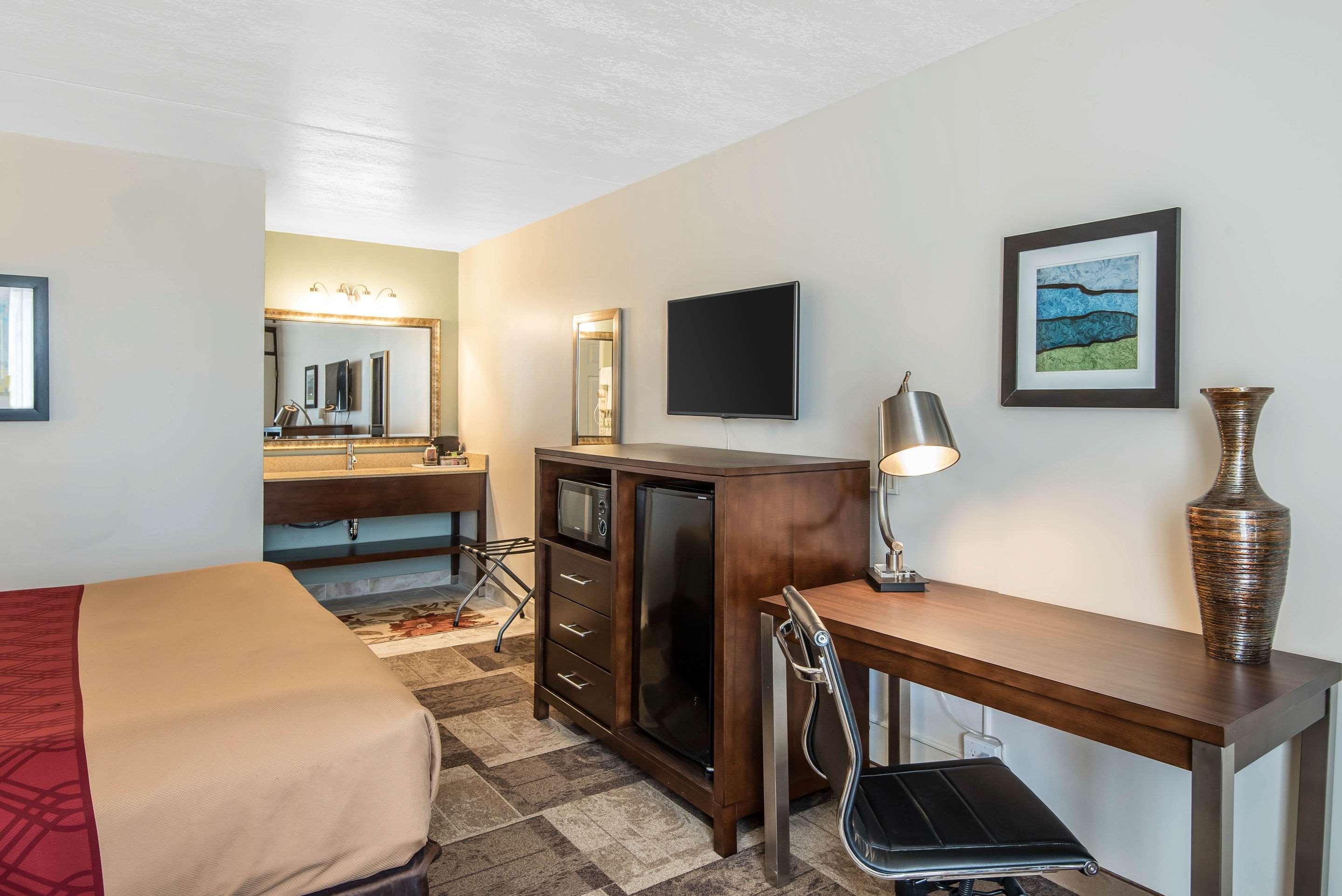 Econo Lodge Oak Grove-Blue Springs Εξωτερικό φωτογραφία
