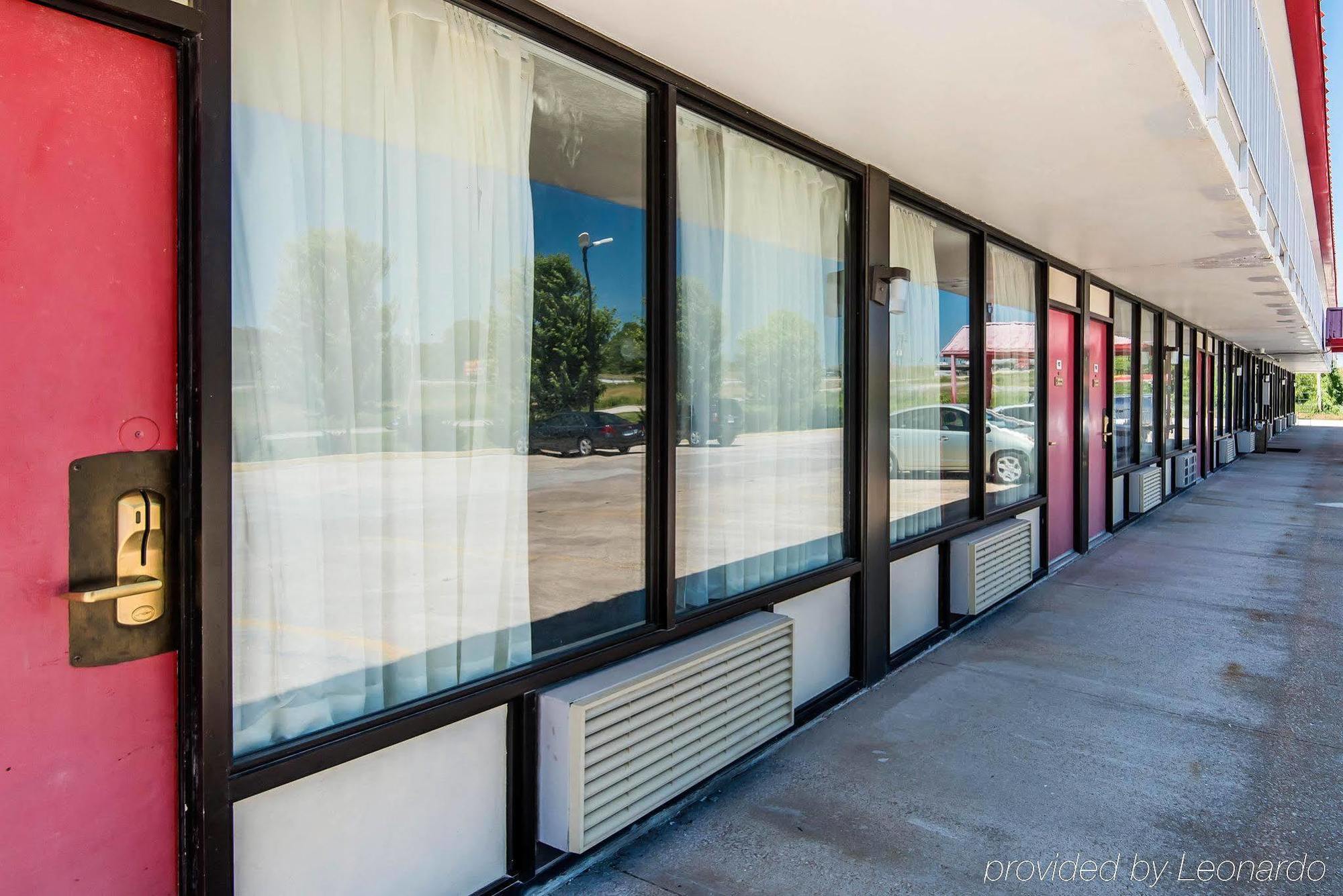 Econo Lodge Oak Grove-Blue Springs Εξωτερικό φωτογραφία